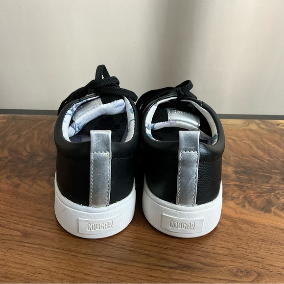 Cougar Bloom Black Leather Sneaker, New in Box - Picture 7 of 8